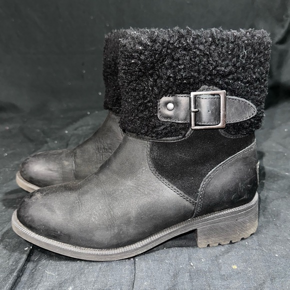 UGG Shoes - Ugg Black Leather Elings Boot